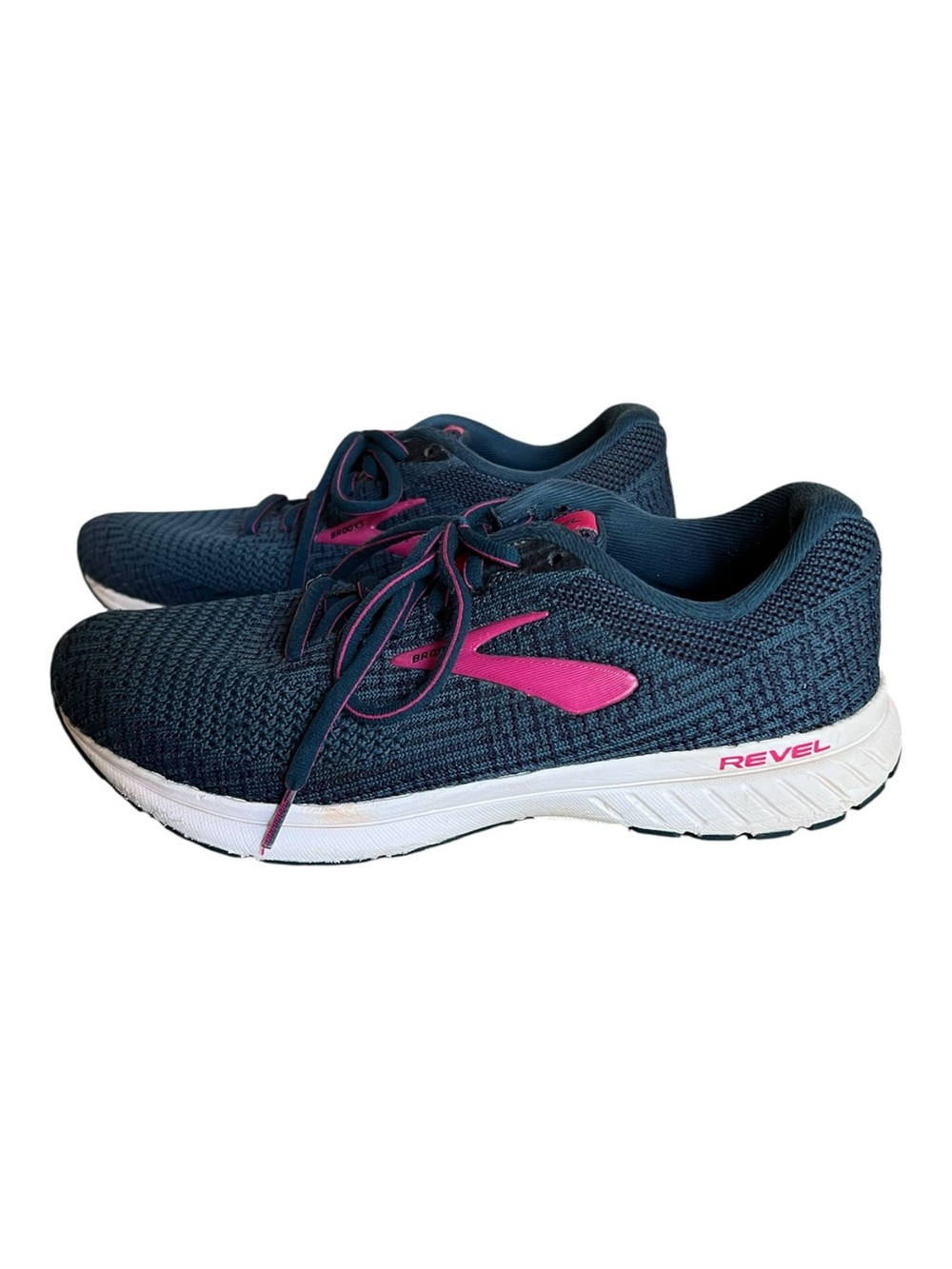 Brooks Revel 3 Navy Running Sneakers with Pink Accents Women’s Size 9